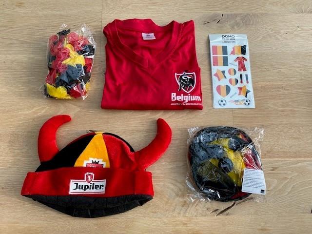 Gadgets et t-shirt Red Devils — plusieurs photos, Enlèvement ou Envoi, Neuf, Autres types