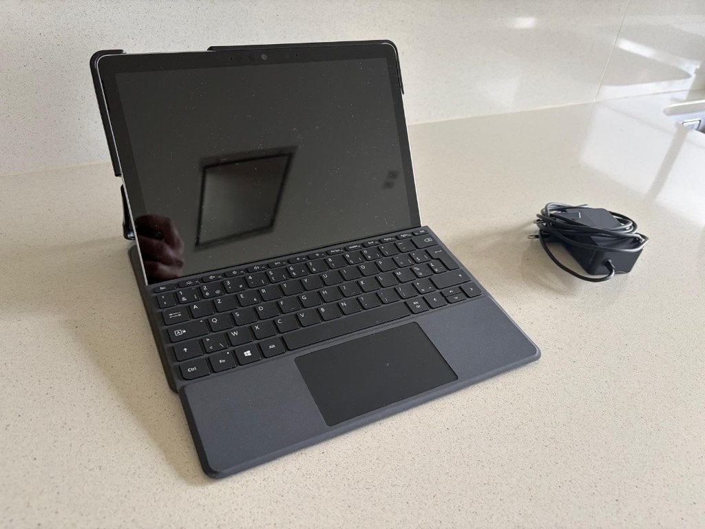 Microsoft Surface Go 2 (2020) | 10.5", Computers en Software, Ophalen of Verzenden, Nieuw, 10 inch of minder