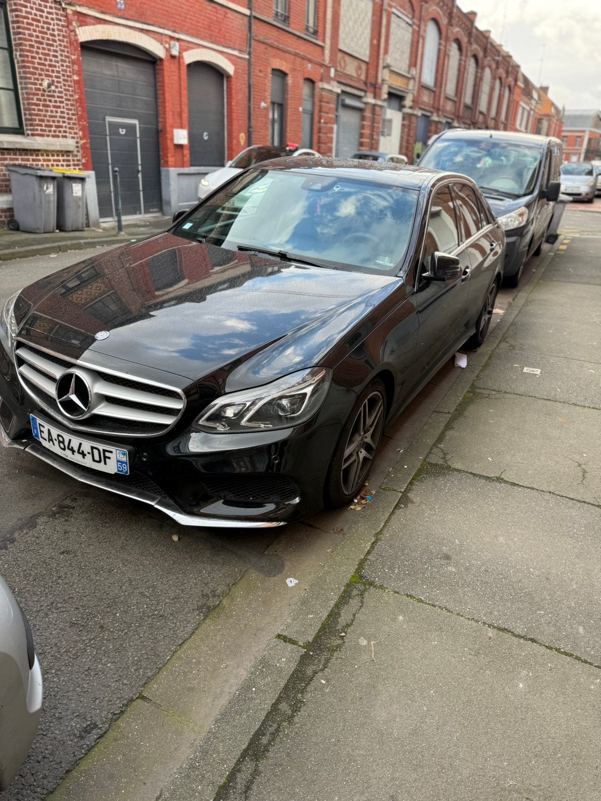 Mercedes classe E 220 d pack amg, Autos, Mercedes-Benz, Particulier, Classe E, Toit ouvrant, Enlèvement