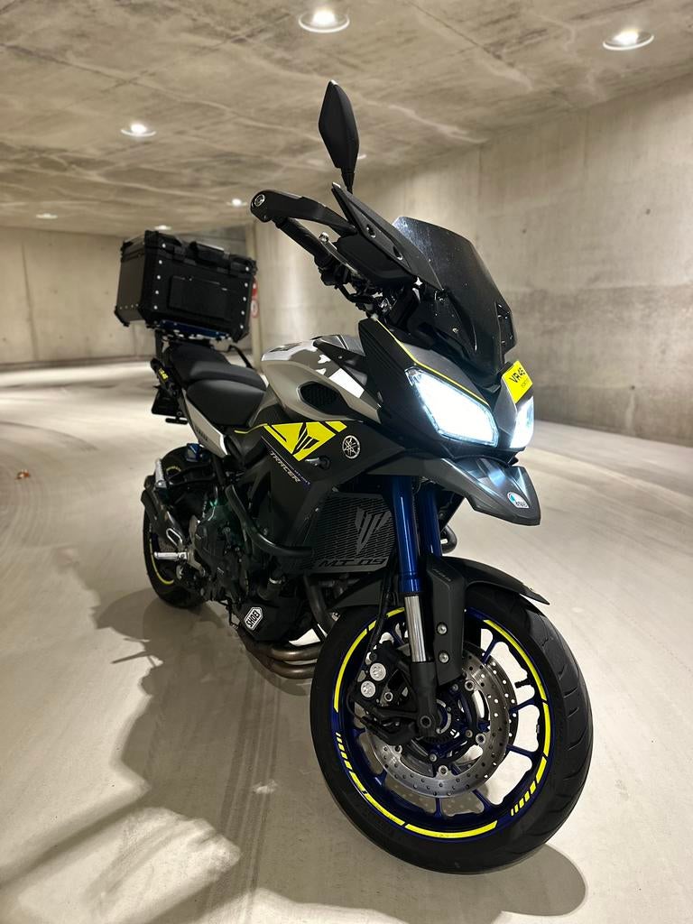 Yamaha Tracer 900 2016 – Rossi 46 Edition, Motoren, Motorrijbewijs A, 3 cilinders, Particulier, Meer dan 35 kW