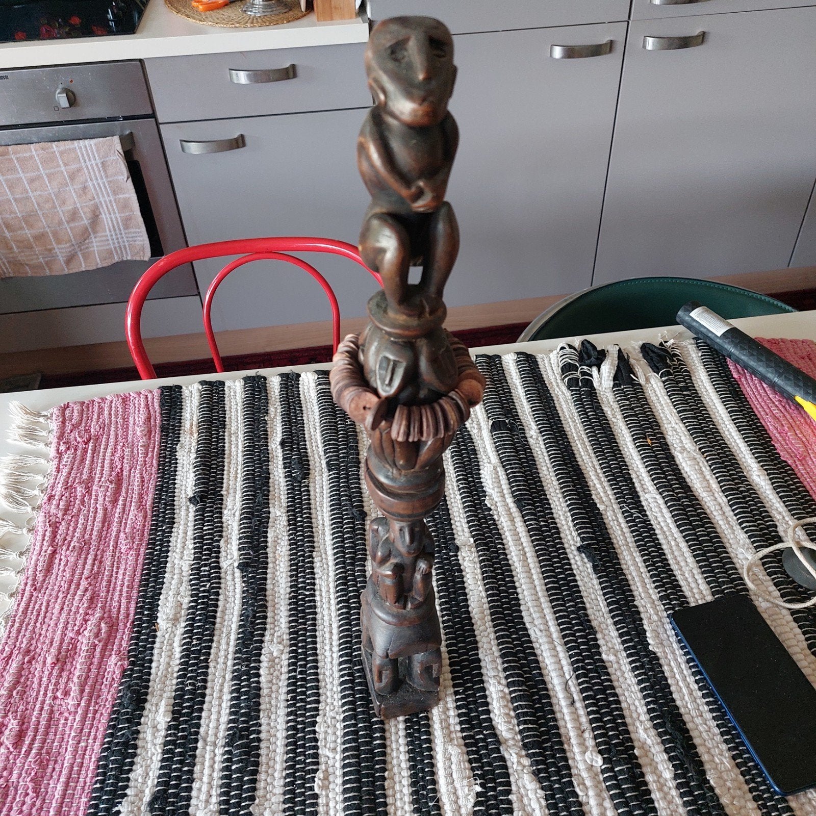 Houten beeld, Ophalen, Beeld