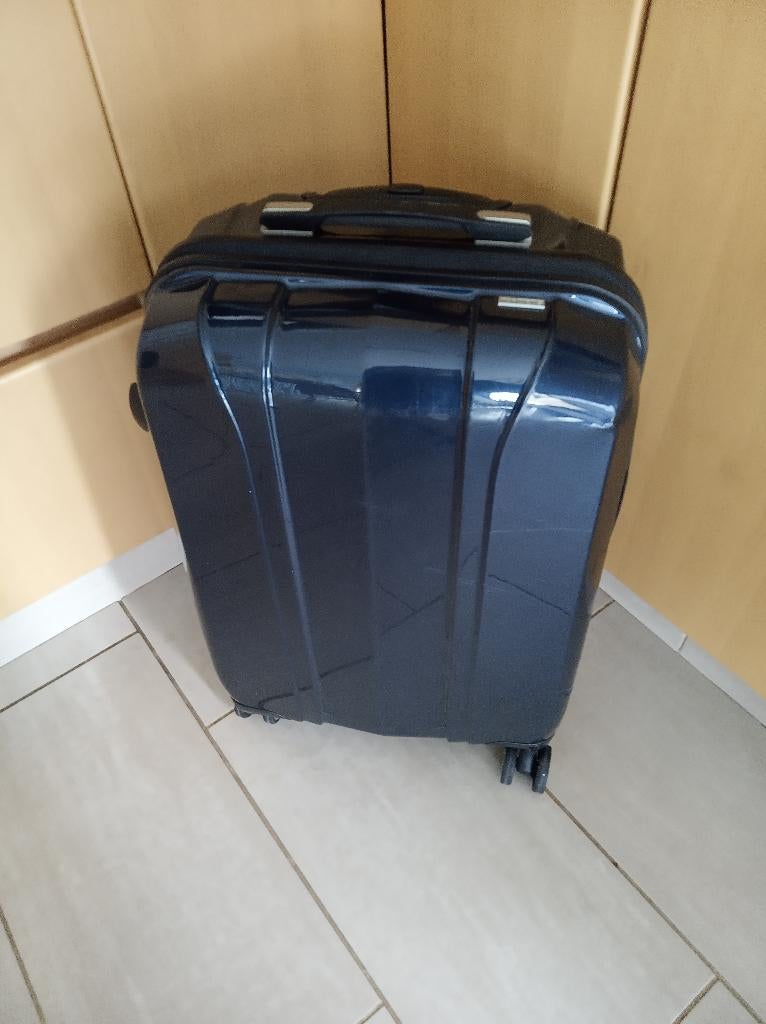 Reiskoffer - Topmove - Uitstekende staat, Hard kunststof, Zo goed als nieuw, 35 tot 45 cm, Wieltjes