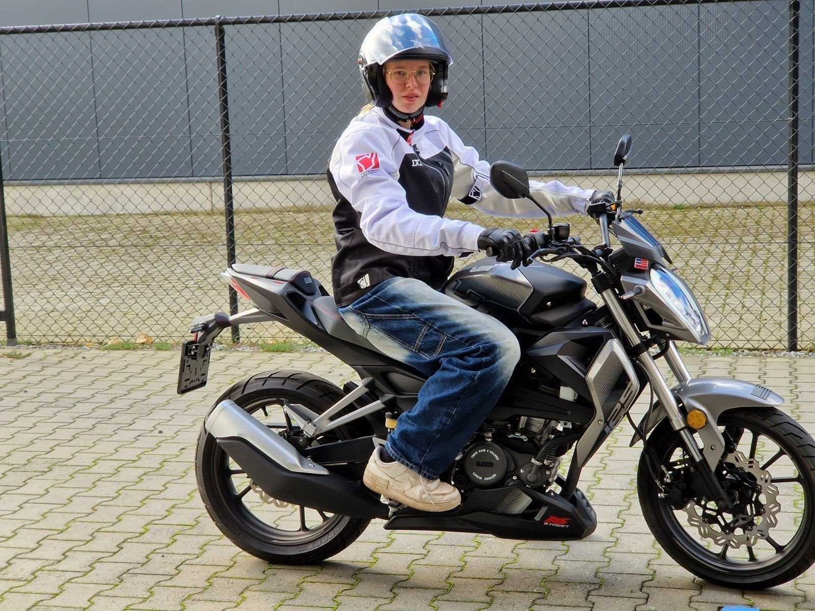 Motor 125 cc -Xtreet RS125  Nieuwstaat Bouwjaar 2024, 829km., United Motors, Occasion, Super Sport, Particulier