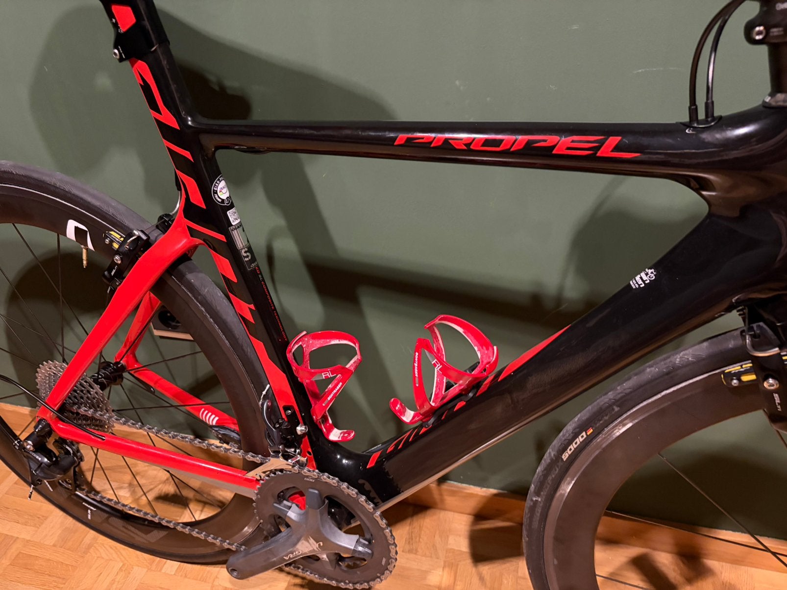 Koopje  !!!! 2 Racefietsen Giant dezelfde grootte vanaf 1m62, Fietsen en Brommers, Fietsen | Racefietsen, Ophalen, Carbon, 49 tot 53 cm