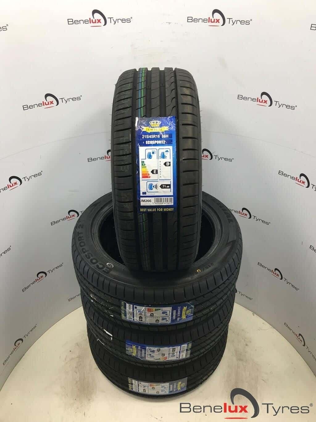 215/45R16 215/45 R16 215/45/16 2154516 Volkswagen Polo Audi, Ophalen, 215 mm, -, Nieuw