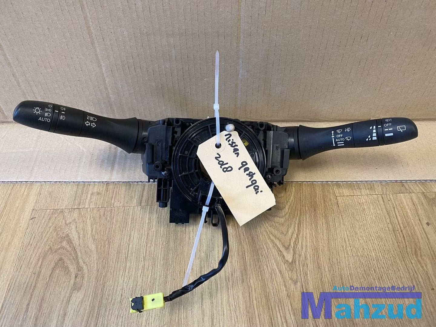 NISSAN QASHQAI J11 combischakelaar stuurkolom 2013-2021, Auto-onderdelen, Takashima 1-chome 1-1
220-8686  Yokohama, NISSAN_SR@mail.nissan.co.jp