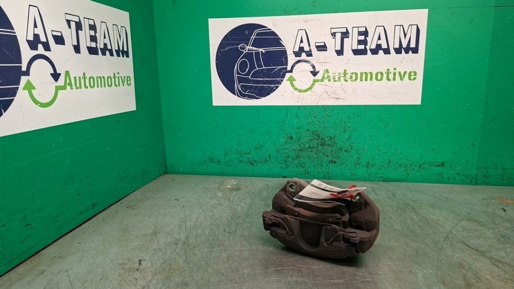 ETRIER DE FREIN AVANT DROIT Opel Astra H (L48), Opel, Opel Automobile GmbH, Utilisé, Kontakt-opel@opel.com