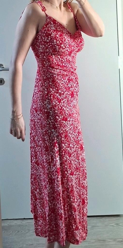 Robe longue été Bershka taille M 38/40, Taille 38/40 (M), Enlèvement ou Envoi, Bershka, Sous le genou