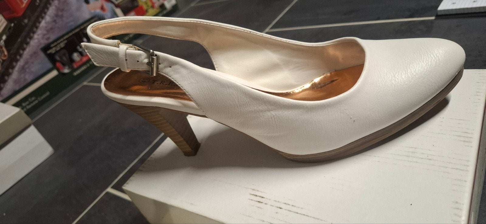 Escarpin blanc Trend One, Neuf, Enlèvement ou Envoi, Trend one, Blanc