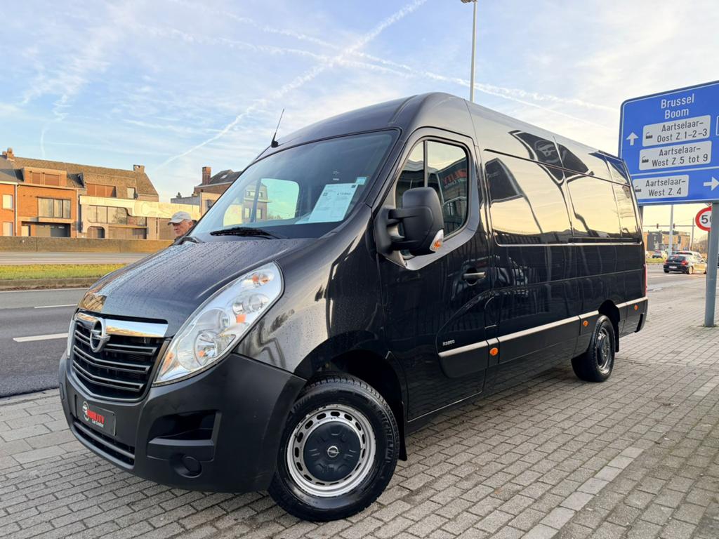 Opel Movano L4H2 2.3biturbo 112dkm Navi Pdc Trekhaak Euro6b, Auto's, Bestelwagens en Lichte vracht, Voorwielaandrijving, 4 cilinders