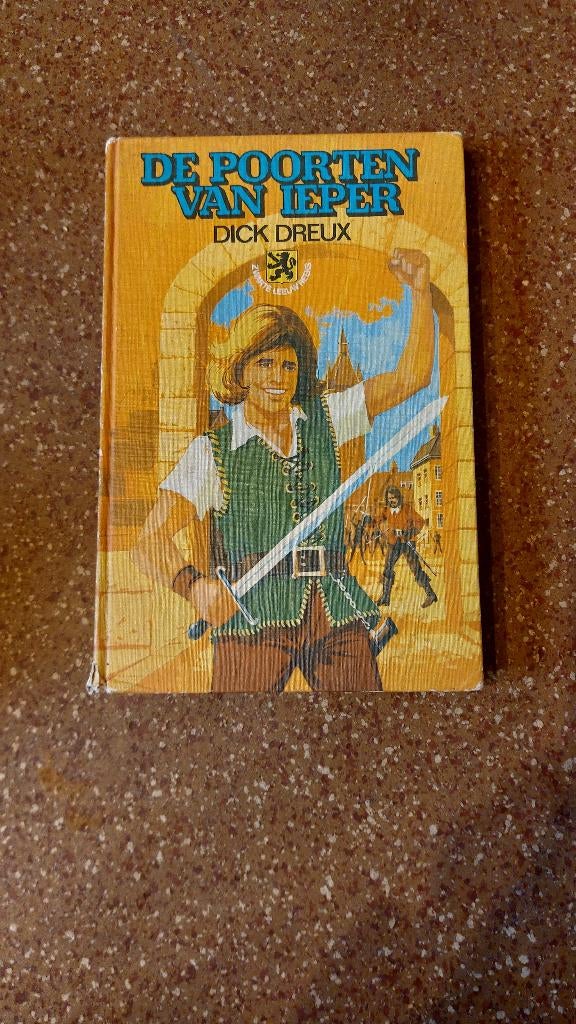 De Poorten van Ieper Dick Dreux, Ophalen, Gelezen