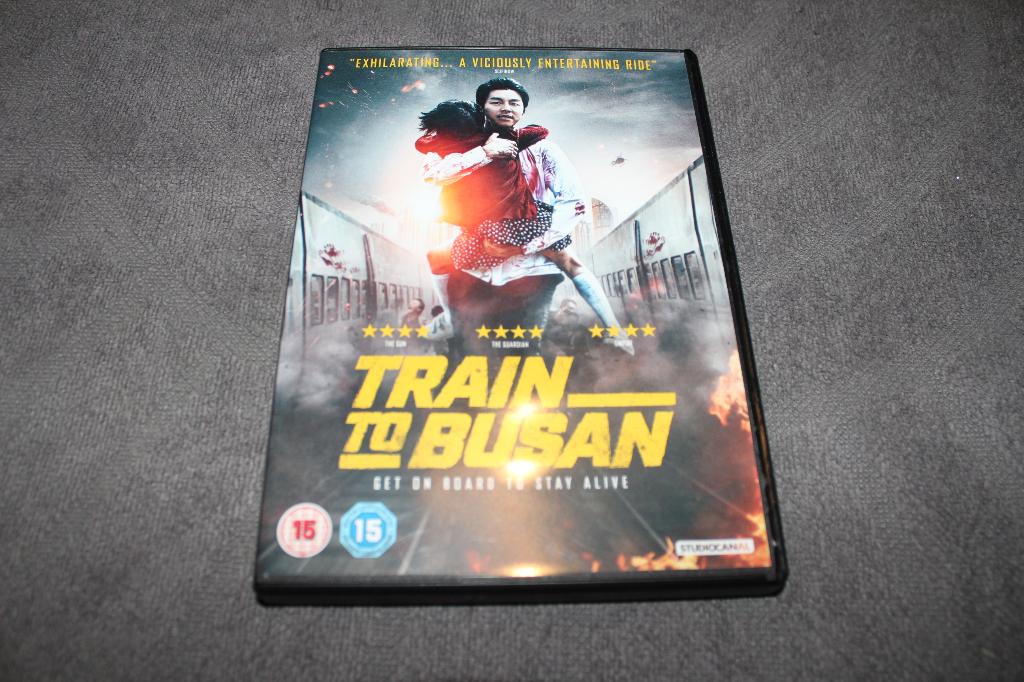 DVD Train to Busan (import regio 2), Cd's en Dvd's, Dvd's | Horror, Vanaf 16 jaar, Ophalen of Verzenden, Gebruikt, Vampiers of Zombies