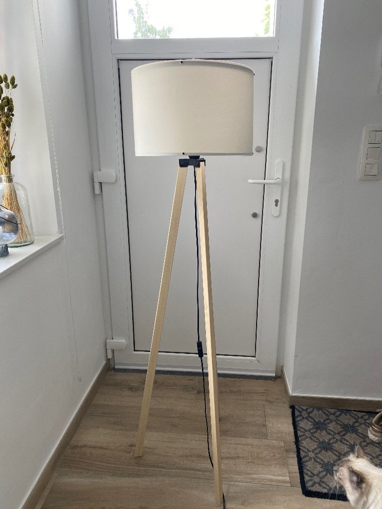 Lamp gratis, Huis en Inrichting, Ophalen, Gebruikt, Hout, 100 tot 150 cm
