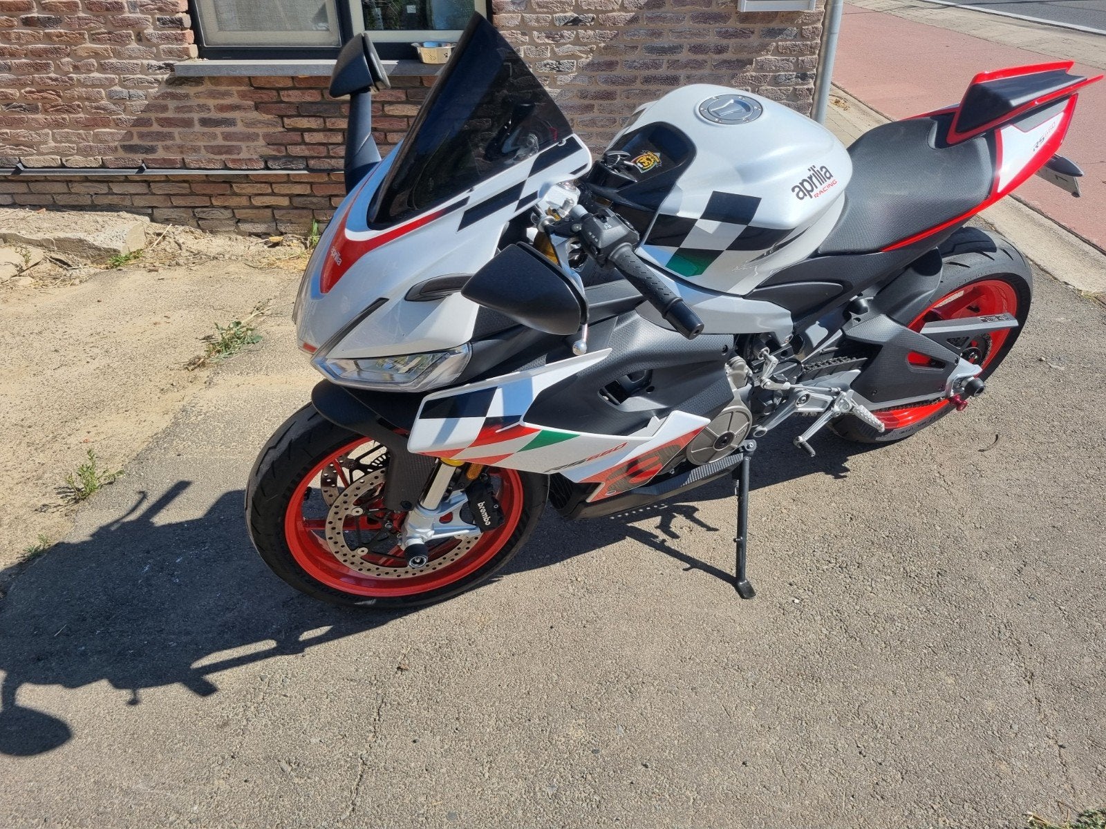 Aprilia rs660 Extrema met garantie, Ophalen
