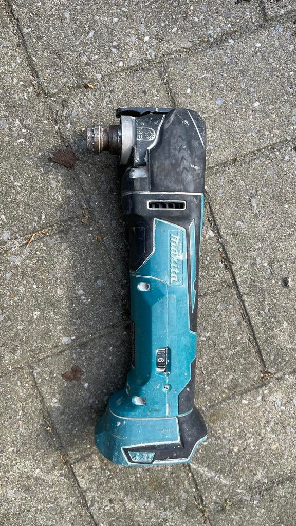 Makita DTM51 Multitool - Gebruikt, Ophalen, Zo goed als nieuw