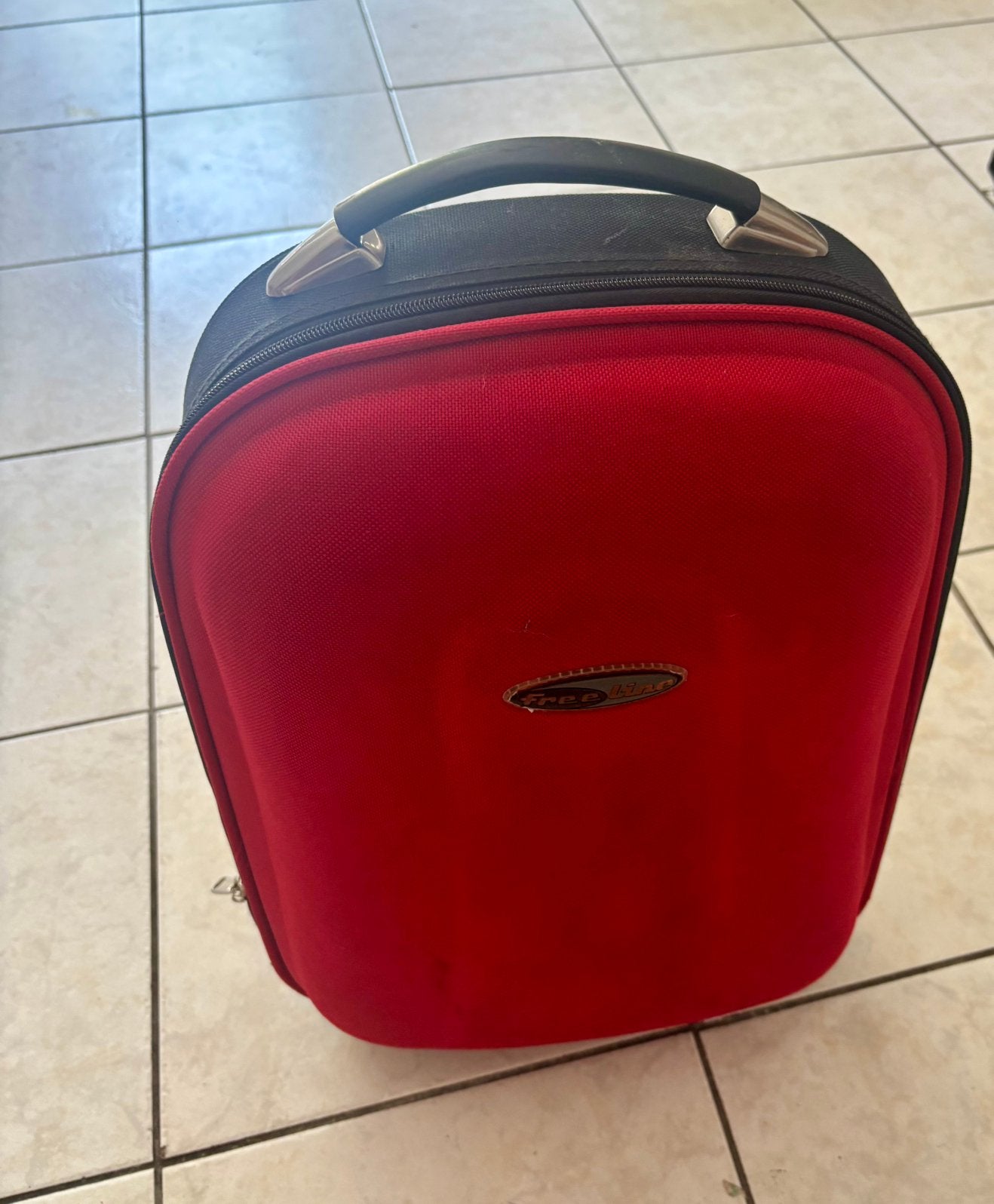 Petite valise Free Line, Bijoux, Sacs & Beauté, Valises, Enlèvement, Utilisé, Roulettes