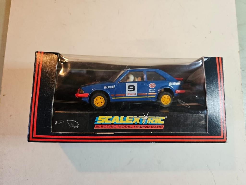 Slot car scalextric vintage 
Ford Escort xr3i
