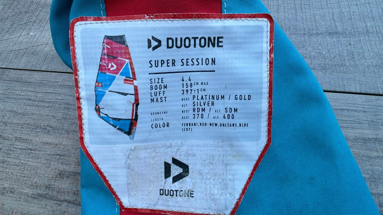 4.0 en 4.4 Duotone Super Session Freewave zeilen,, 3.5 à 5 m², Comme neuf, Enlèvement, Avec sac de transport