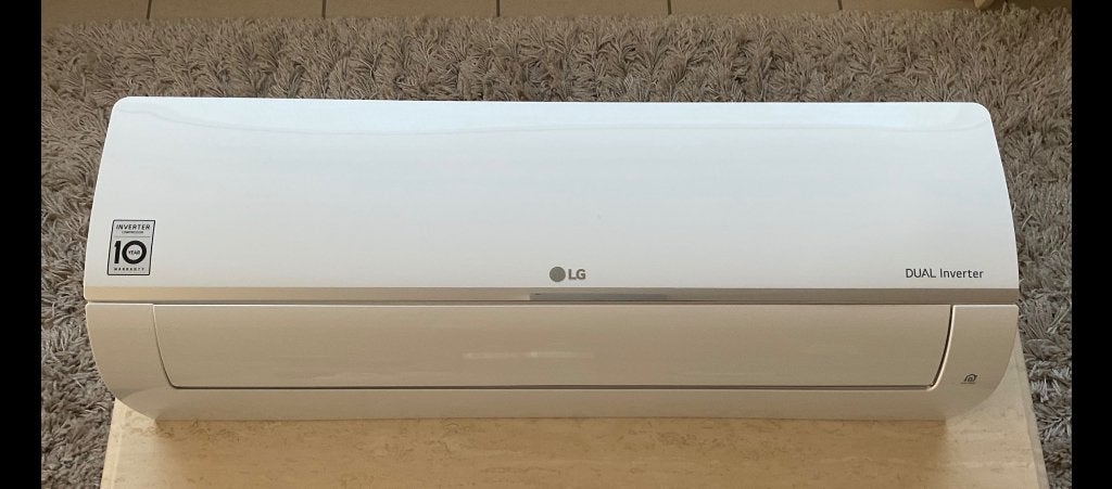 LG PC12SQ UA3/NSJ split airco, Elektronische apparatuur, Airco's, Ophalen, Koelen en Ontvochtigen, Timer, 3 snelheden of meer