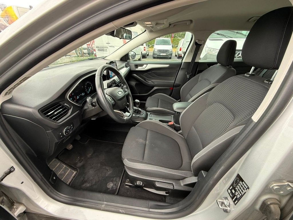 Ford Focus (Stock ID 88458) — 11