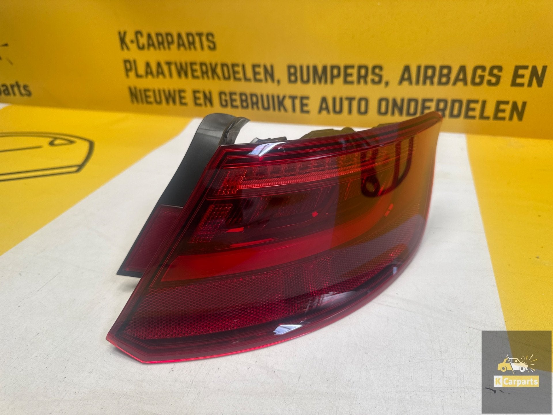 Feu arri re droit LED pour AUDI A3 8V4 SPORTBACK (8V4945096D, Info@fabrikant.eu, Fabrikant BV, Fabrikantstraat 1
1000 AA  Amsterdam, NL