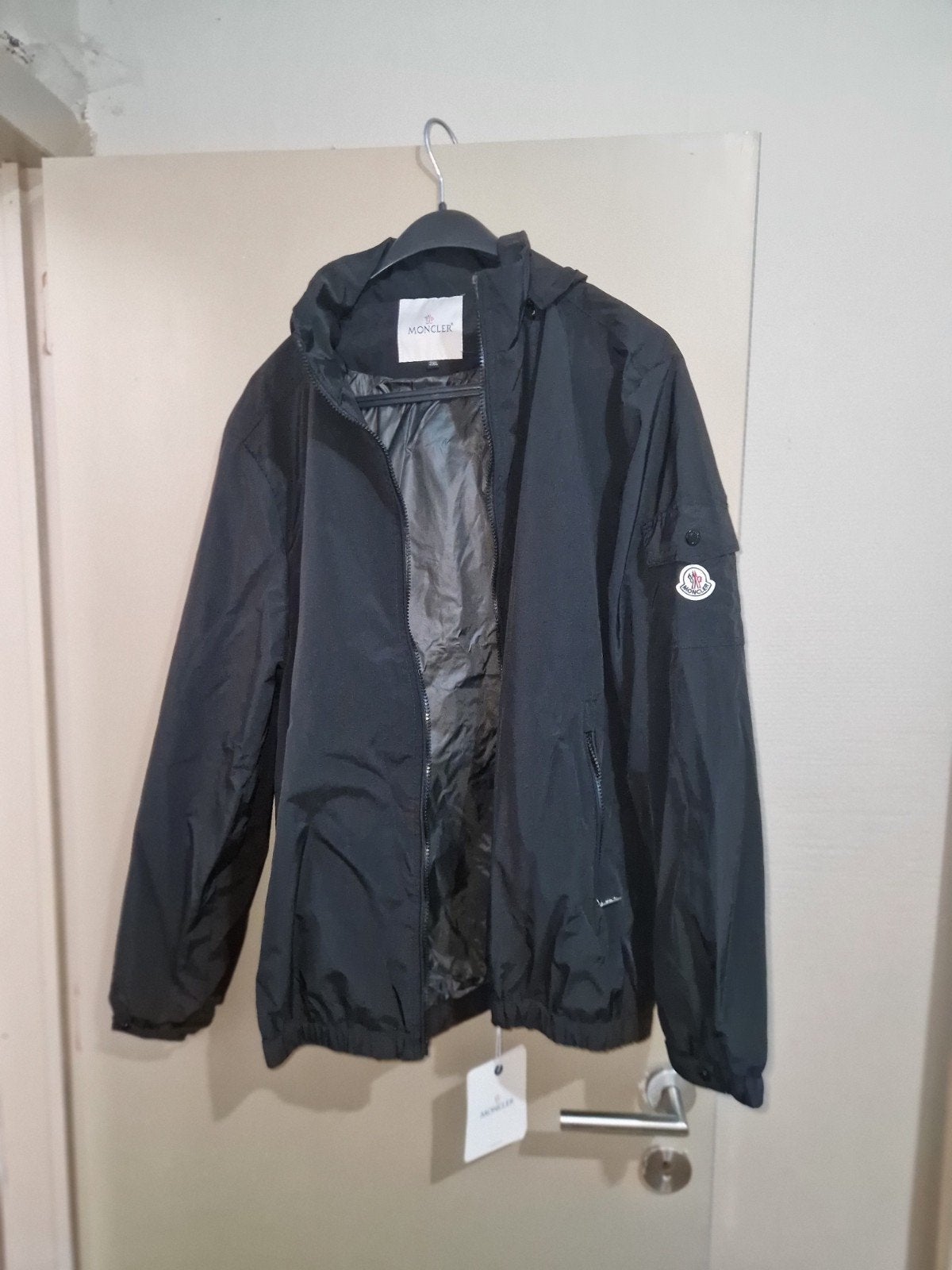 Moncler Windbreaker Jas met Capuchon – Zwart – Maat XL (Nieu, Moncler, Zwart, Ophalen of Verzenden, Maat 56/58 (XL)