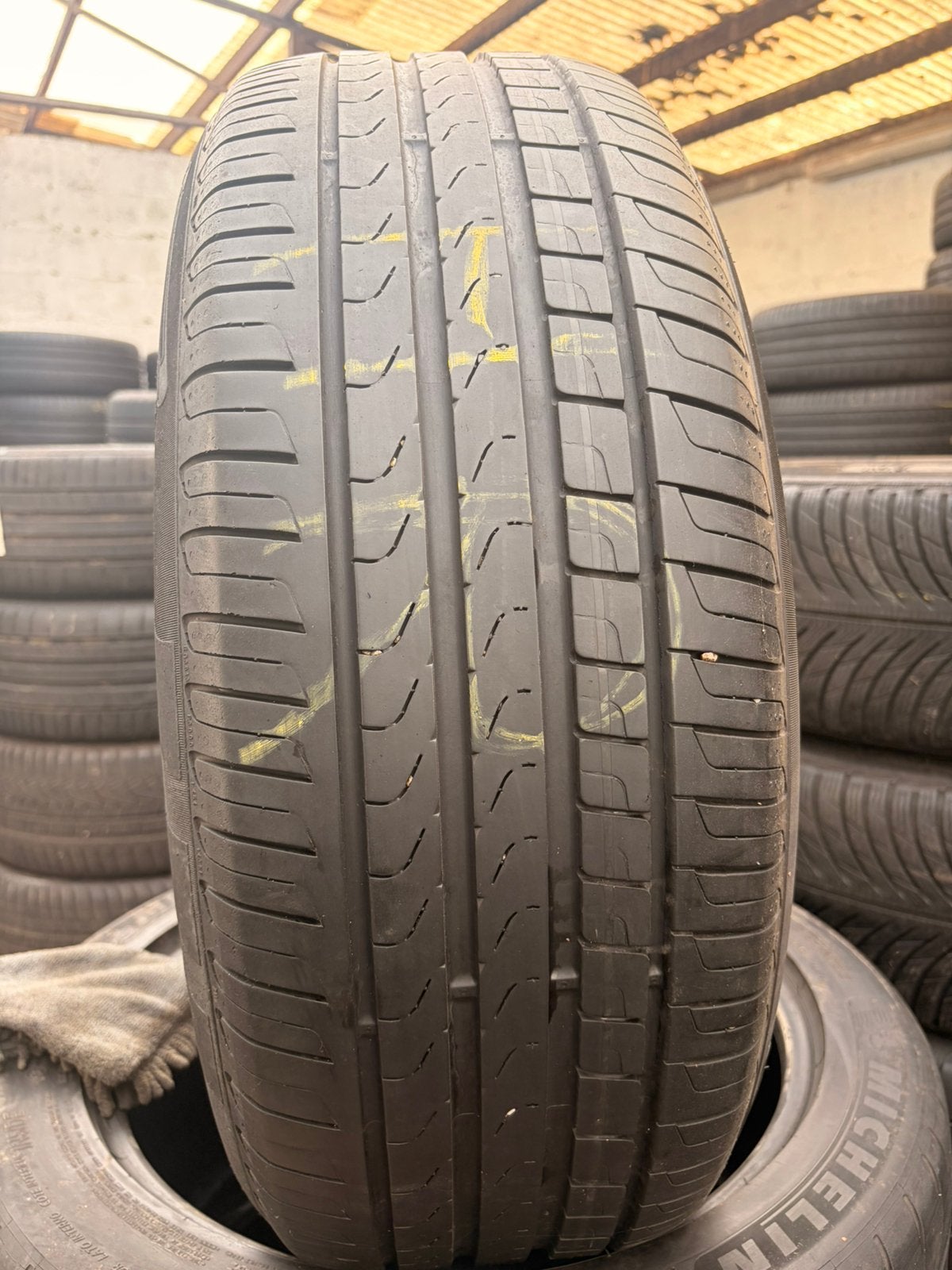 235 55r19 pirelli avec montage et équilibrage, Enlèvement, Utilisé