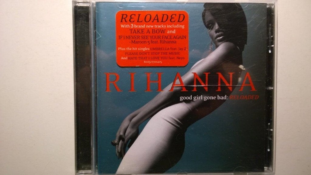 Rihanna - Good Girl Gone Bad Reloaded, Cd's en Dvd's, Cd's | R&B en Soul, Ophalen of Verzenden, 1990 - 1999, Zo goed als nieuw