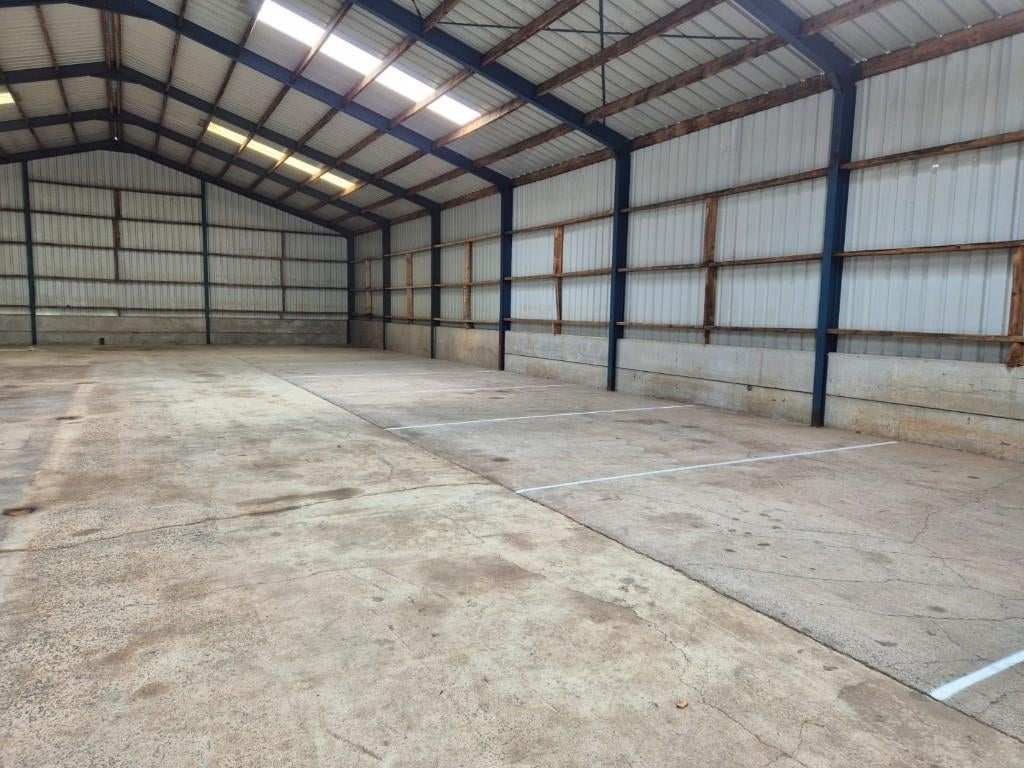 Entrepôt à louer, Provincie Luxemburg