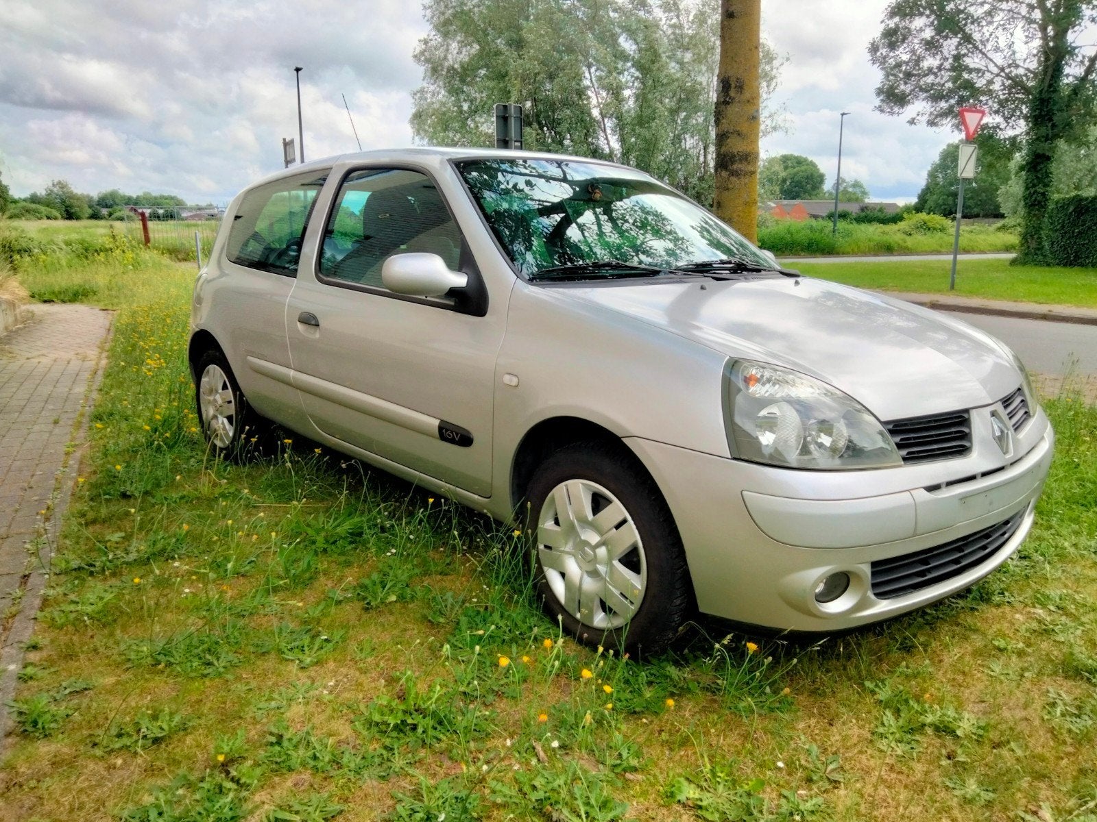 Communauté Renault Clio Series
1.2 Essence 16 V, Autos, Achat, Boîte manuelle, Particulier, Euro 4