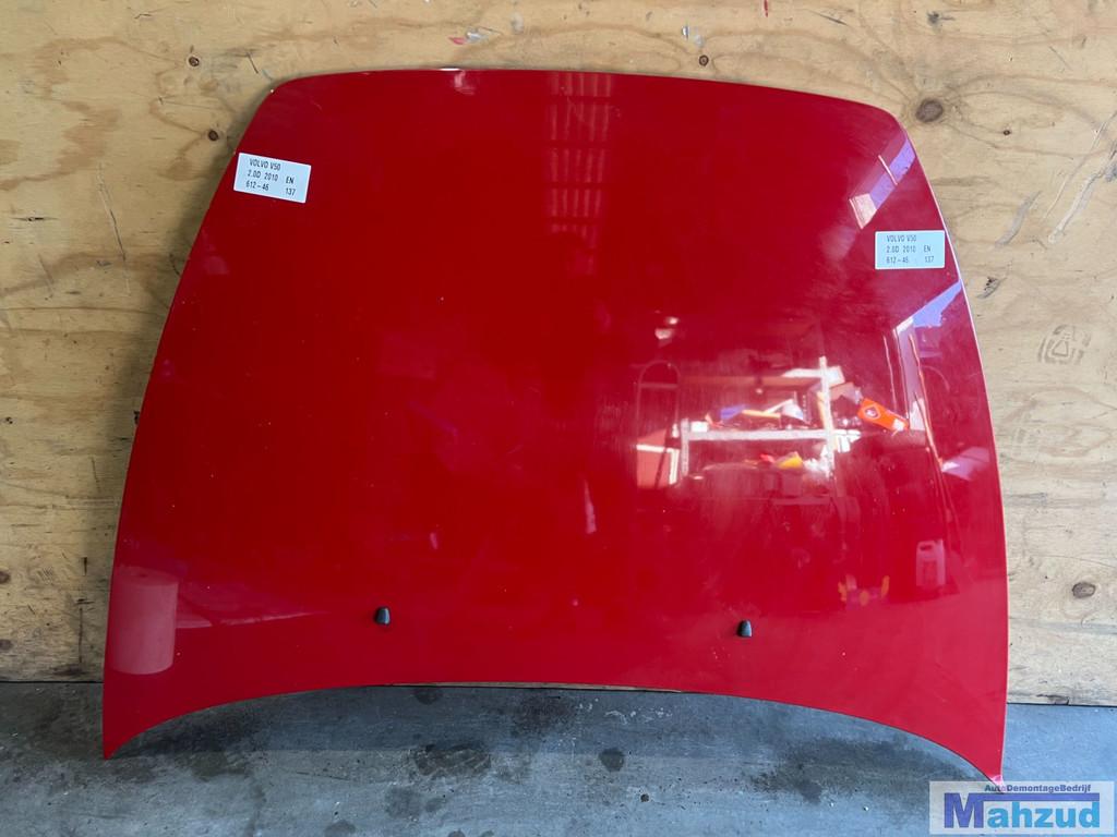 Capot rouge VOLVO V50 612-64 2004-2012, Gunnar Engellaus vag 8
405 31  Gothenburg, SE, Info@volvocars.com, Volvo Car Corporation