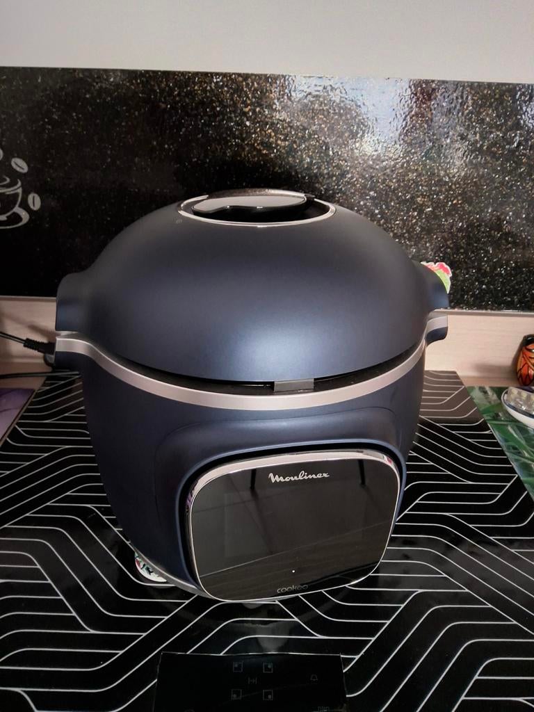 Cookeo touch wifi pro avec balance intégrée, Electroménager