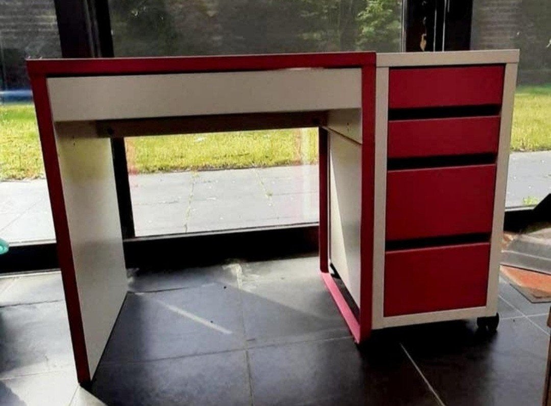 Micke bureau + ladekast/ikea/in goede staat!, Ophalen, 108 cm, Scandinavisch, Met lades