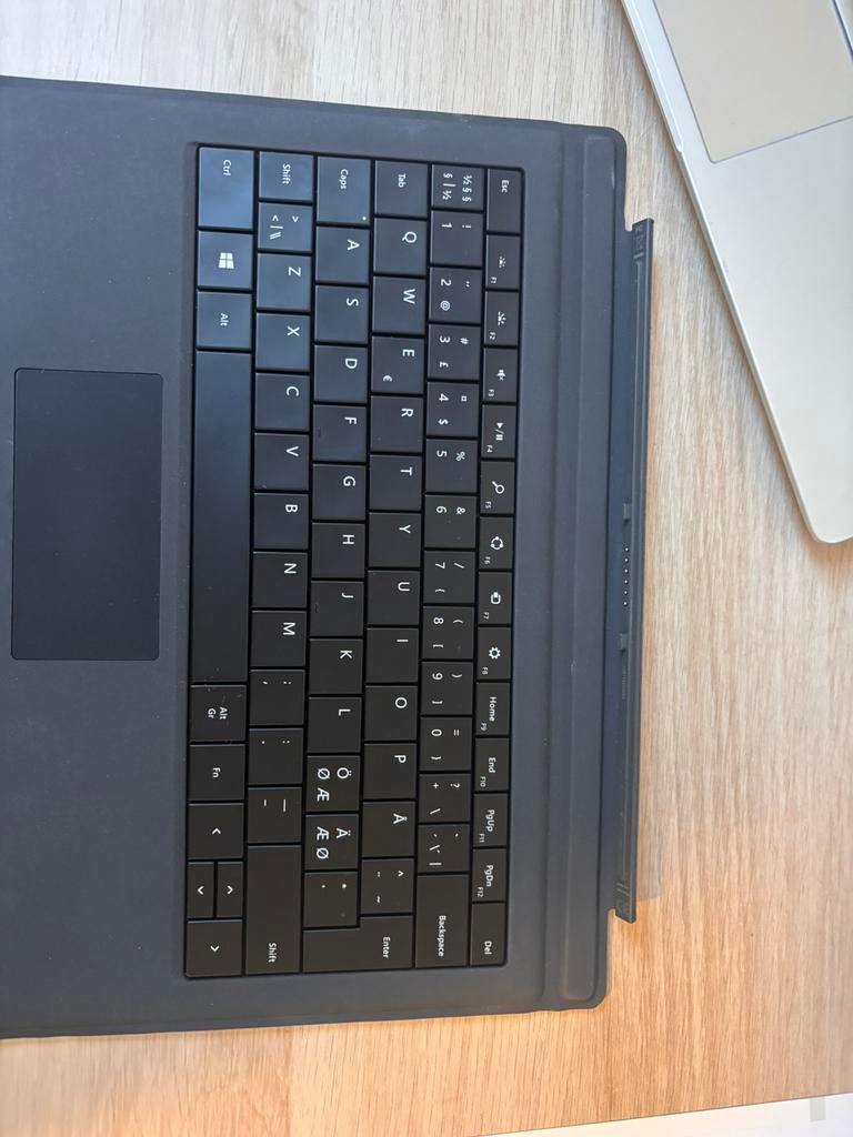 Microsoft Surface Pro keyboard, Enlèvement ou Envoi, Comme neuf