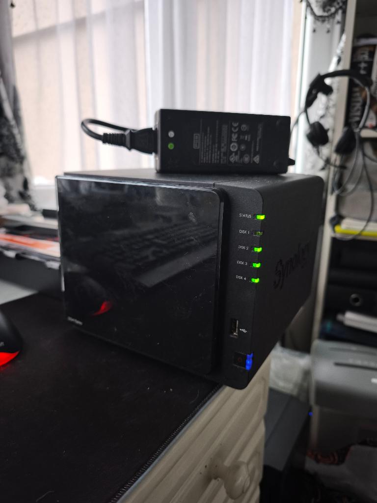 SYNOLOGY DS415play - 2TB, Réinscriptible, SYNOLOGY, Comme neuf, Enlèvement