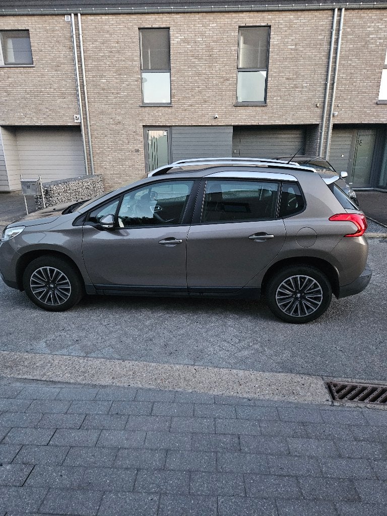 Auto peugeot 2008, Autos, Euro 5, Achat, Boîte manuelle, 5 portes