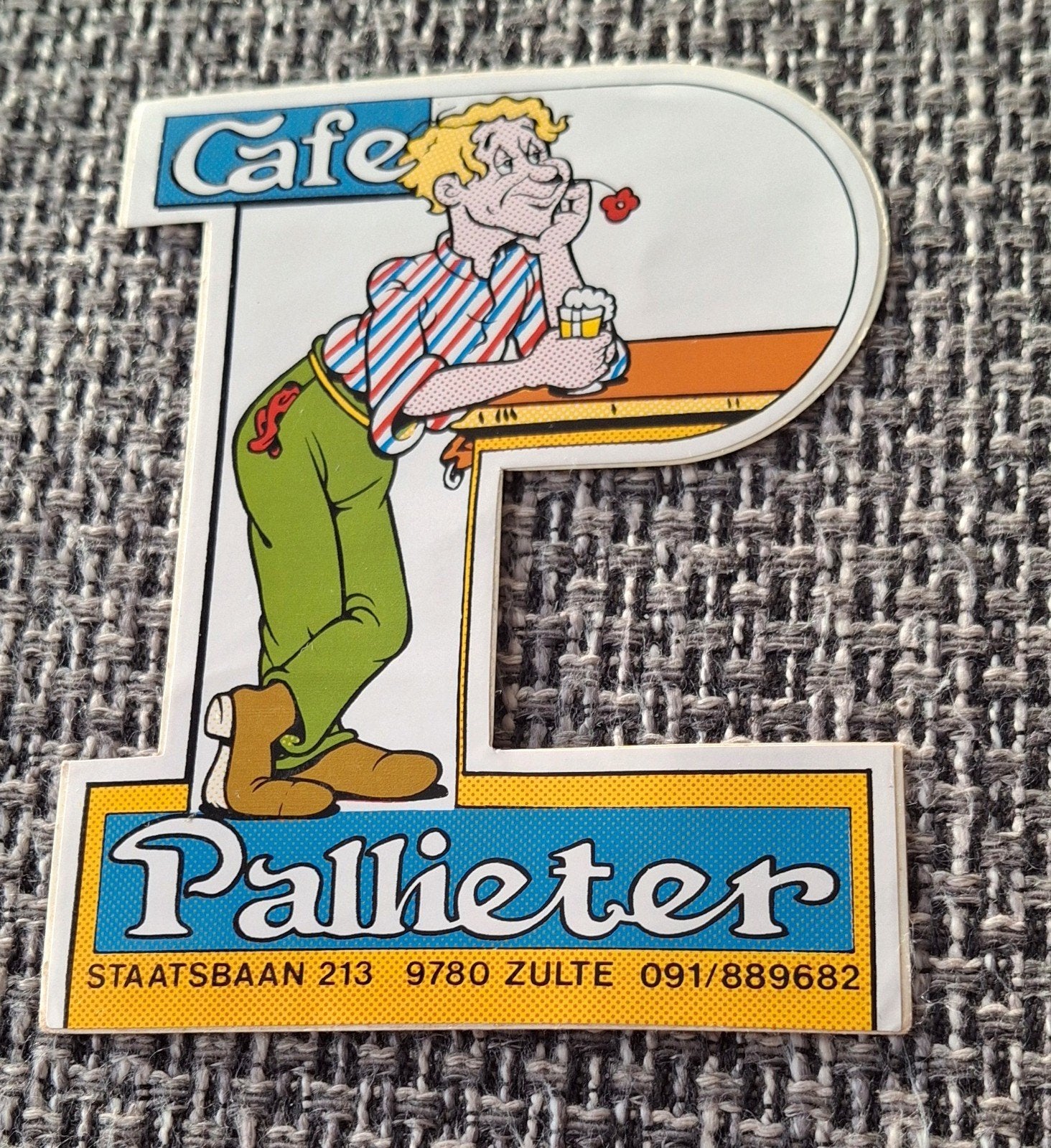F: sticker café Pallieter Zulte strip stripfiguur, Ophalen of Verzenden, Zo goed als nieuw, Bedrijf of Vereniging