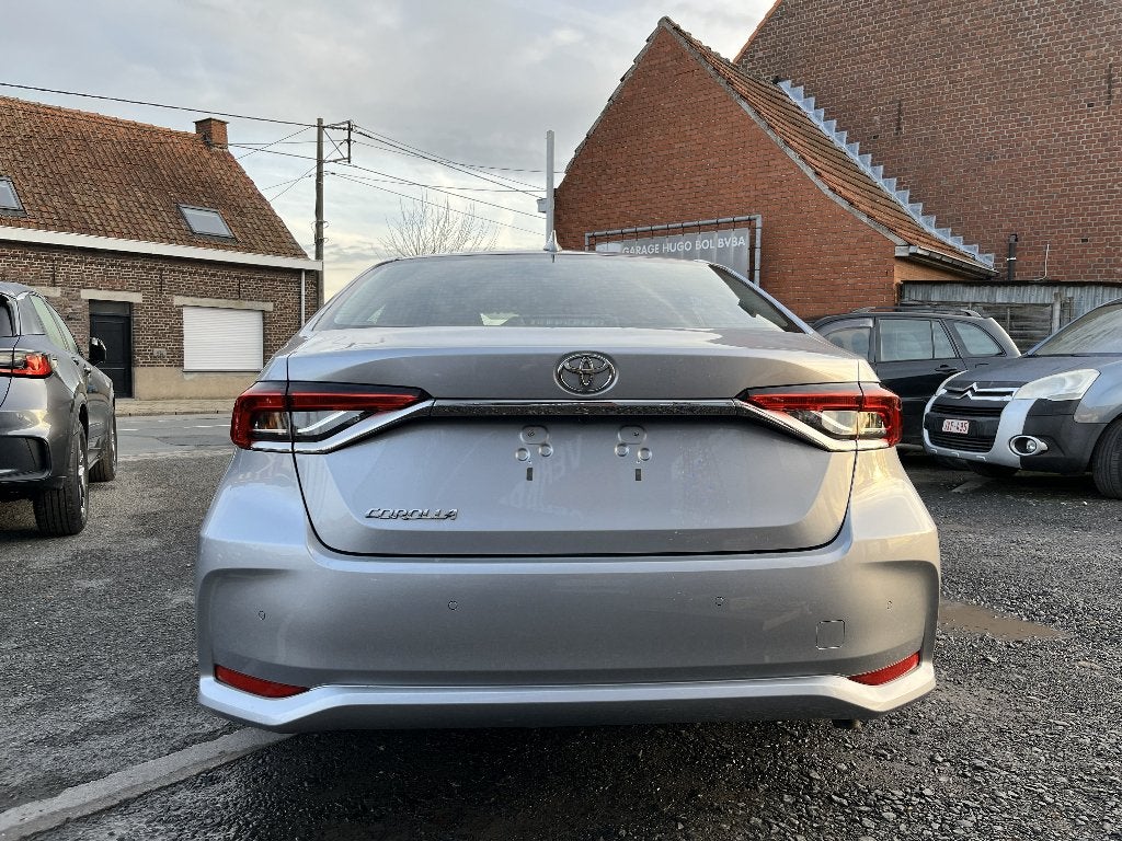 Toyota Corolla 1,5l + garantie, Argent ou Gris, Achat, Entreprise, Boîte manuelle
