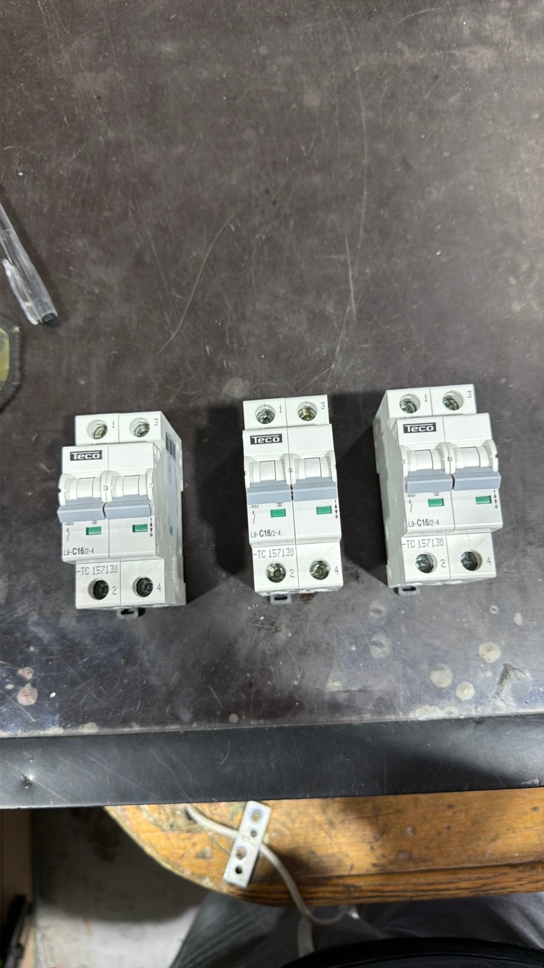 TECO AUTOMAAT 2P 16A, Ophalen, Zo goed als nieuw