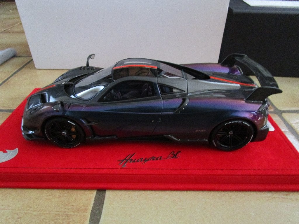 bbr pagani huayra bc chameleon 1:18., Ophalen of Verzenden, Zo goed als nieuw, Auto, Overige merken