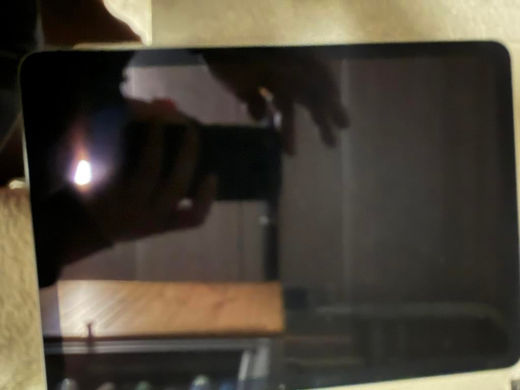 Ipad air m2 256 gb comme neuf 100%, Informatique & Logiciels, Apple iPad Tablettes, Enlèvement, Comme neuf, Gris, 256 GB