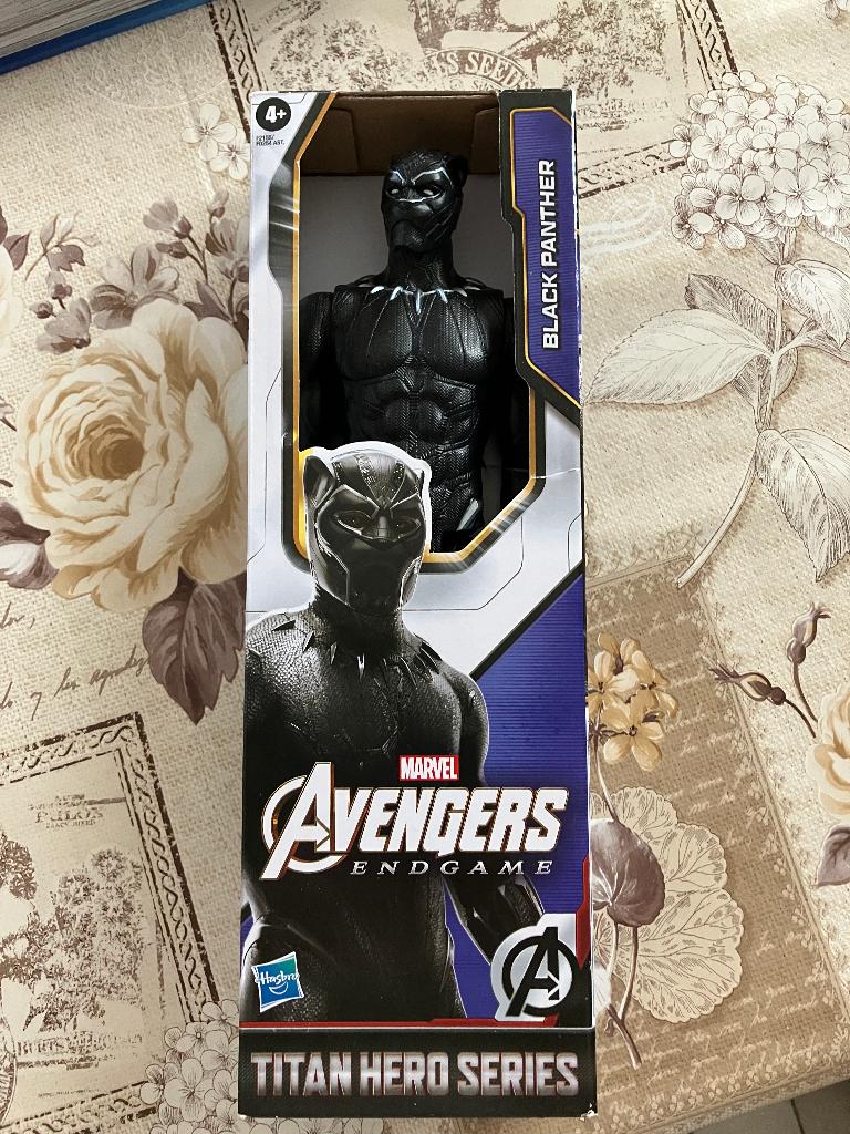 Marvel Avengers Titan Hero Black Panther barbie ( nieuw ), Enlèvement ou Envoi, Neuf, Barbie
