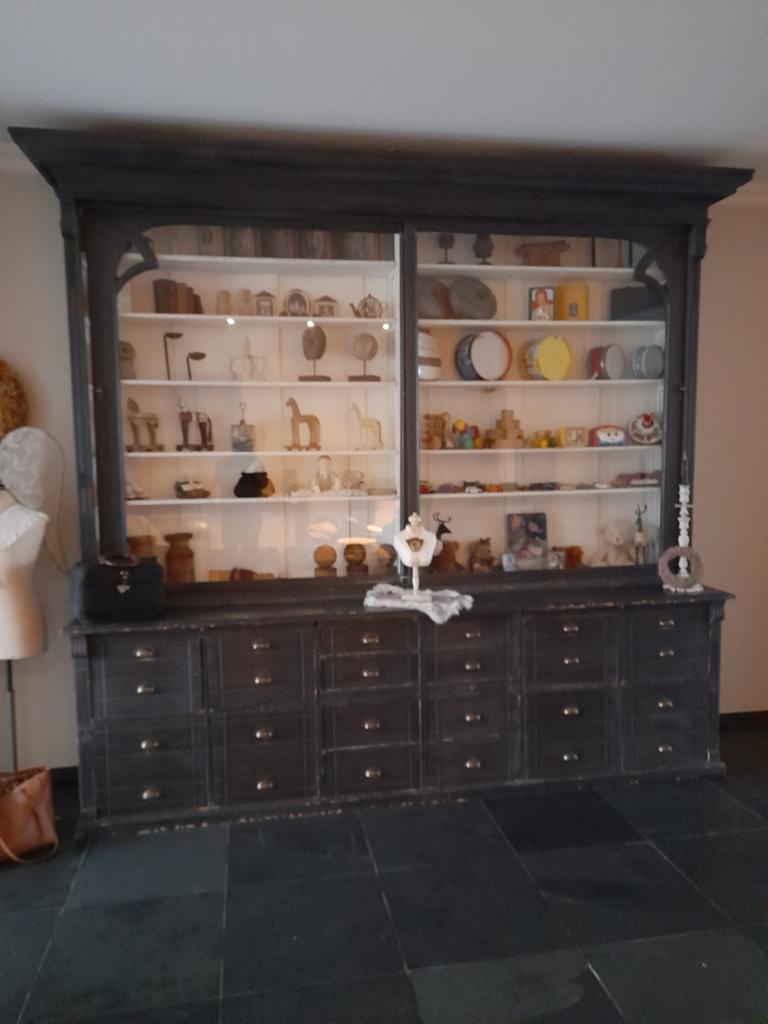 oude apotheek kast, Huis en Inrichting, Ophalen