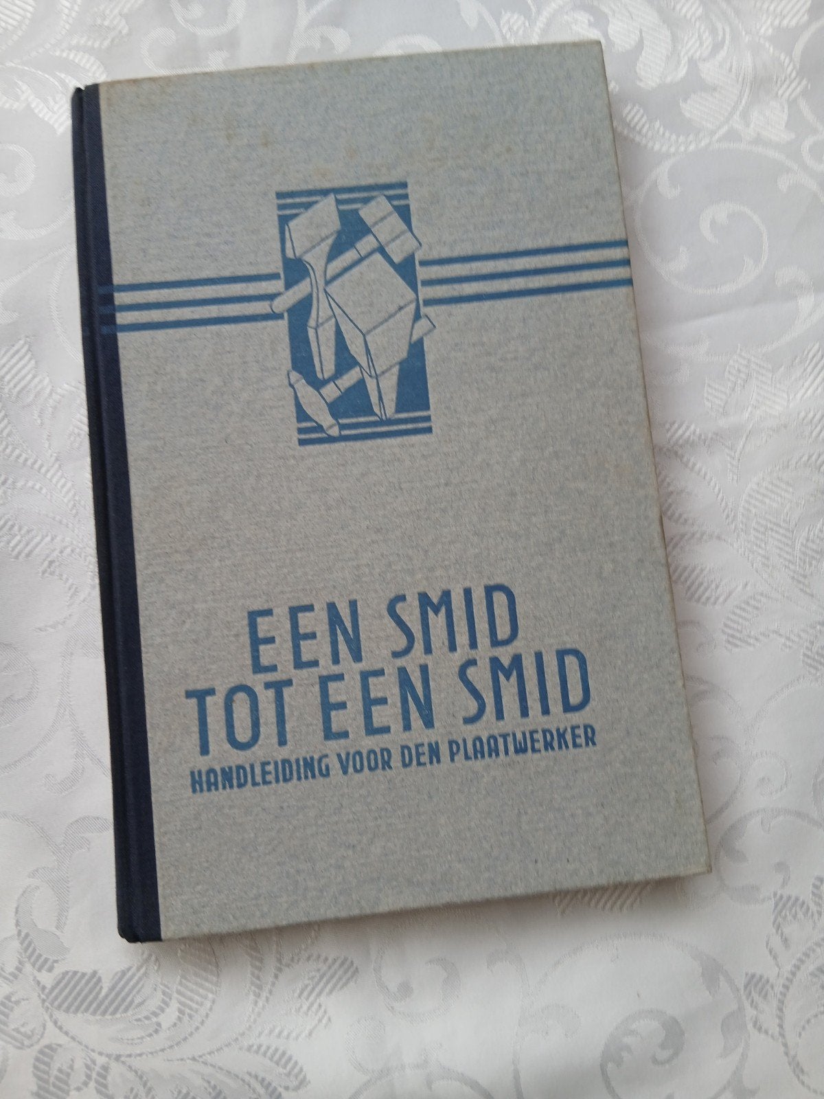 Een smid tot een smid, Boeken, Ophalen of Verzenden, Zo goed als nieuw