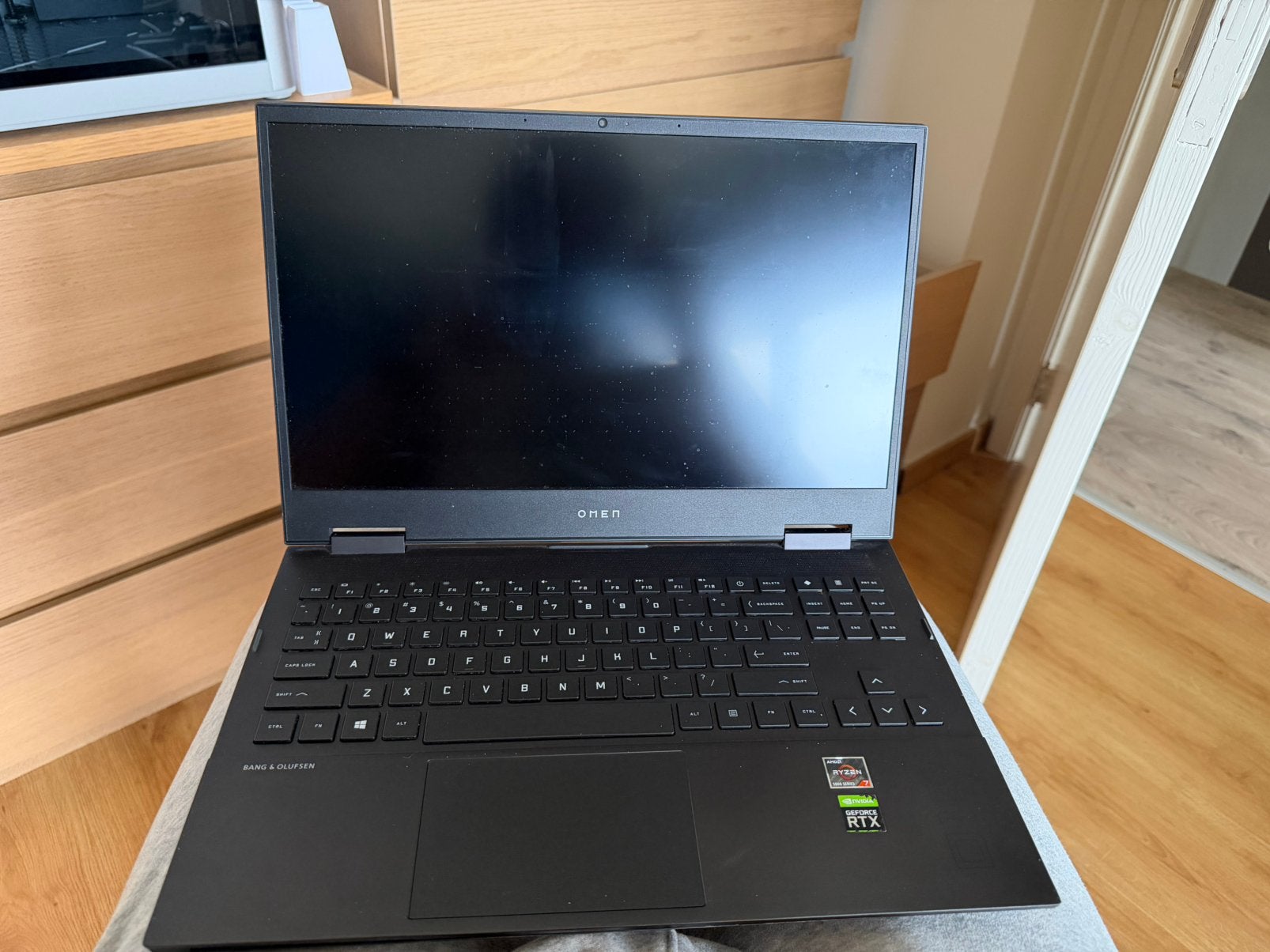 HP OMEN 15-en1013dx–Ryzen 7 5800H/RTX 3060–VOOR ONDERDELEN, Computers en Software, Windows Laptops, Ophalen, SSD