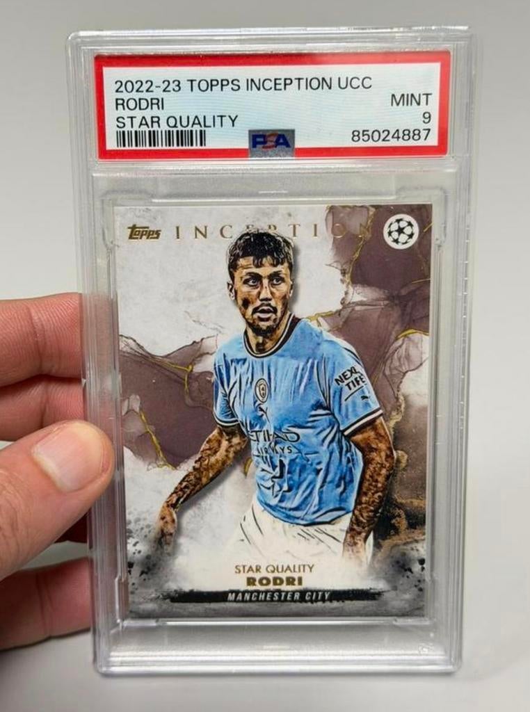 Carte PSA 9 Rodri — Topps Inception UCC Star Quality 2021-23, Collections, Articles de Sport & Football, Enlèvement ou Envoi, Comme neuf
