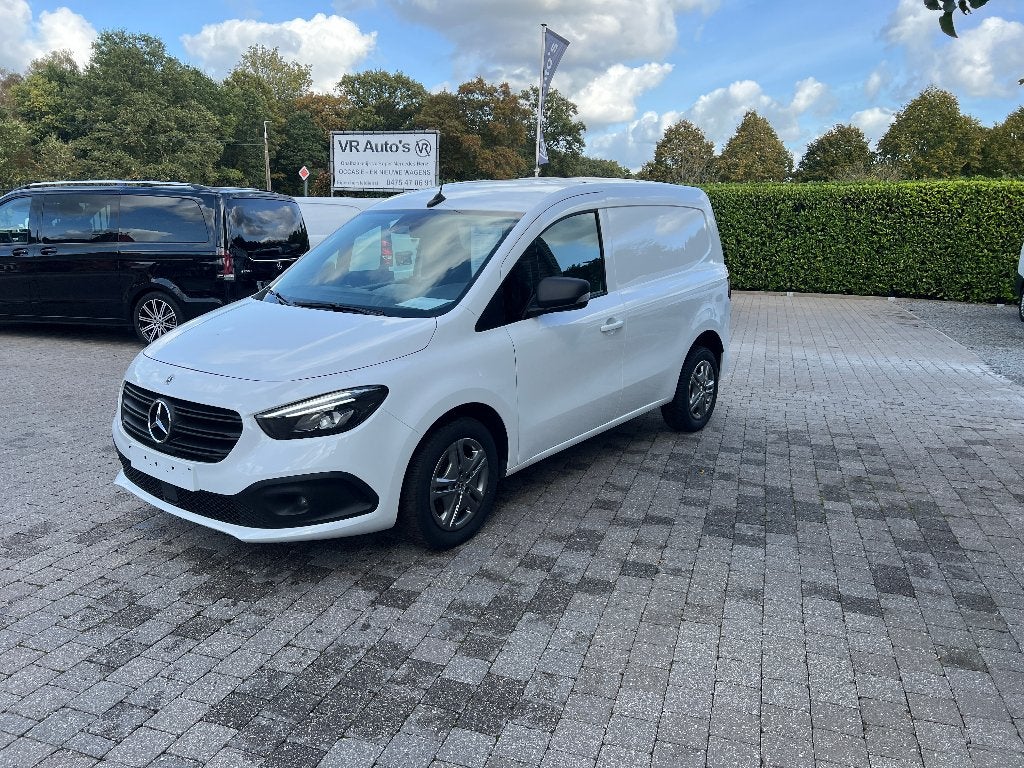MERCEDES CITAN 112CDI AUTOMAAT 3 ZIT, Auto's, Automaat, 4 cilinders, https://public.car-pass.be/vhr/6db86173-ea7b-4014-b30b-2c9cb2c064bc