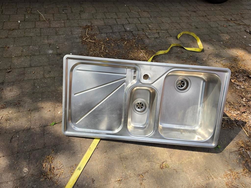 Inox gootsteen lavabo, Ophalen