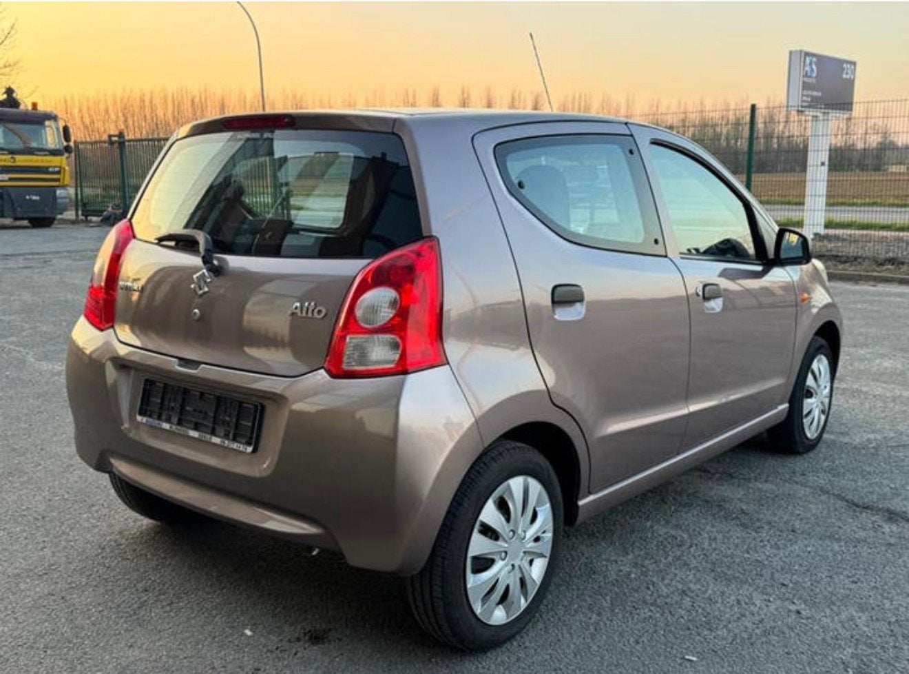 Suzuki Alto 1.0 essence LEZ OK, Auto's, Elektrische ramen, Bedrijf, 5 deurs, Zilver of Grijs