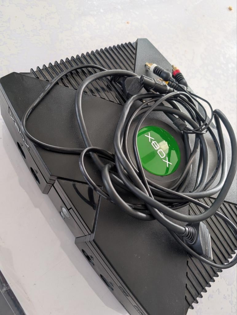 Xbox. DVD-ROM te herstellen/vervangen. Met twee controllers., Enlèvement